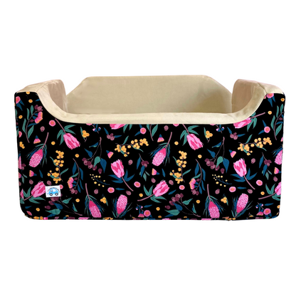 Black Banksia Custom Dog Booster Car Seat